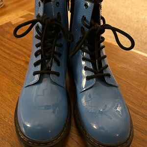 Blue Doc Martin patent leather hi-top boots with inside zipper, W6 Euro 37